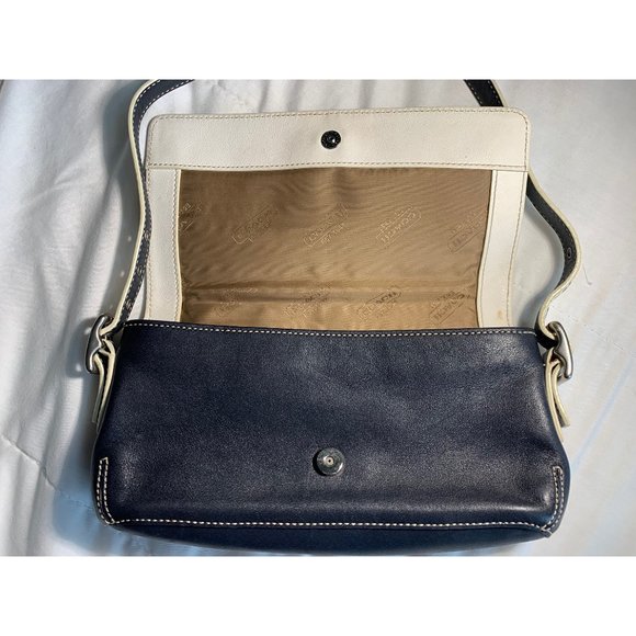 Coach K043-4280 Crossbody Bag Navy/Cream - Picture 3 of 6